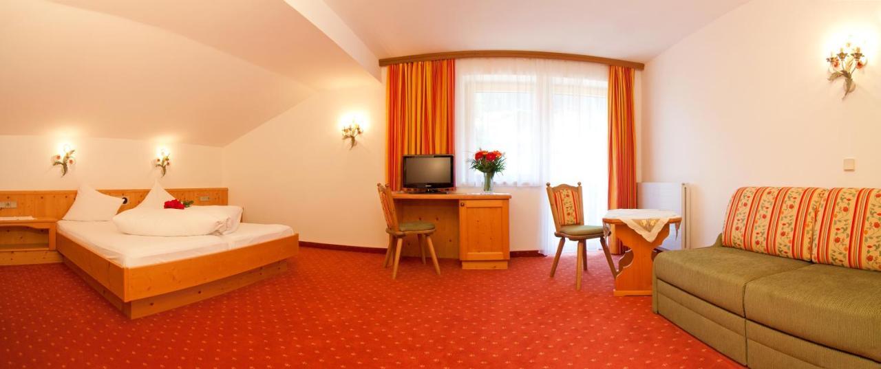 Pension Rosenhuegel Neustift im Stubaital Exterior photo