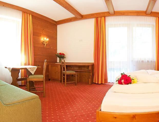Pension Rosenhuegel Neustift im Stubaital Exterior photo